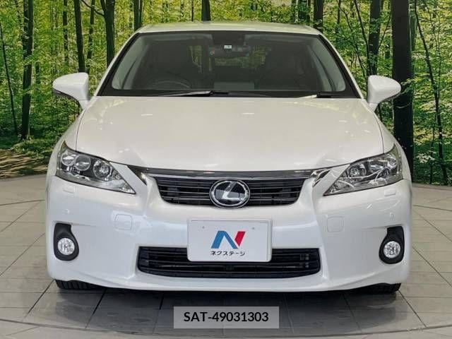 Lexus CT 2011-05 275210-14