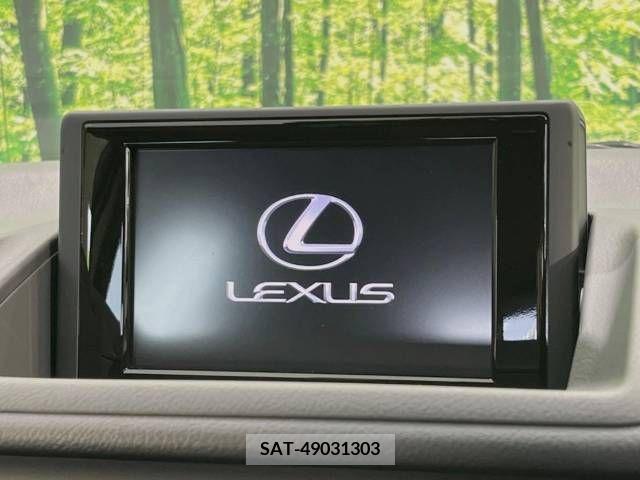 Lexus CT 2011-05 275210-3
