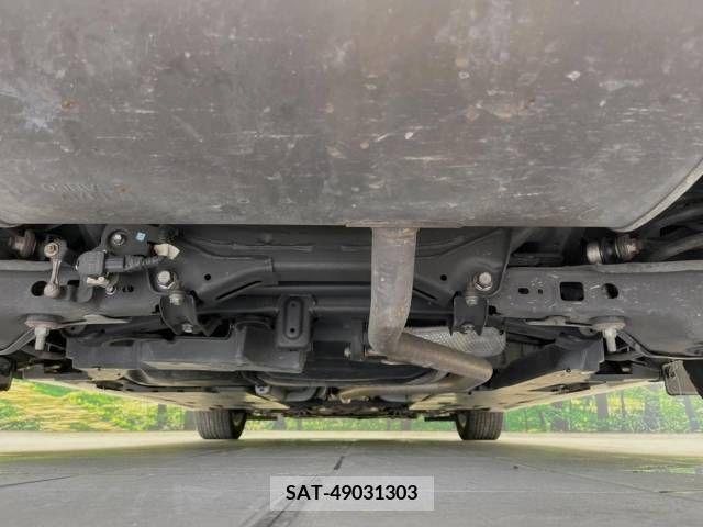 Lexus CT 2011-05 275210-19