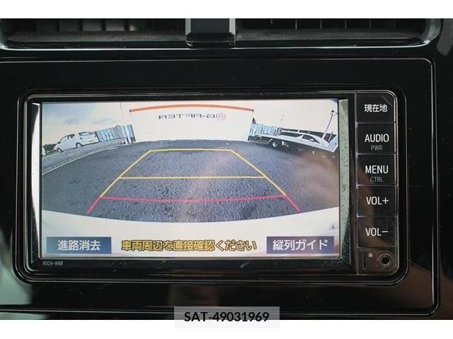 Toyota PRIUS 2019-01 282109-2