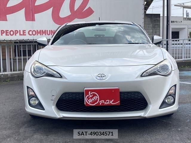 Toyota 86 2013-10 321162-1