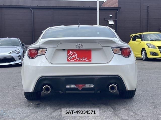 Toyota 86 2013-10 321162-5