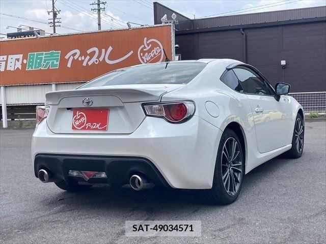 Toyota 86 2013-10 321162-4