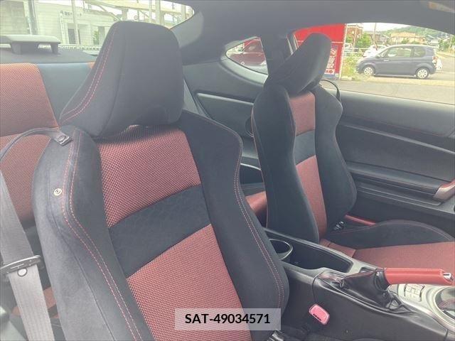 Toyota 86 2013-10 321162-19