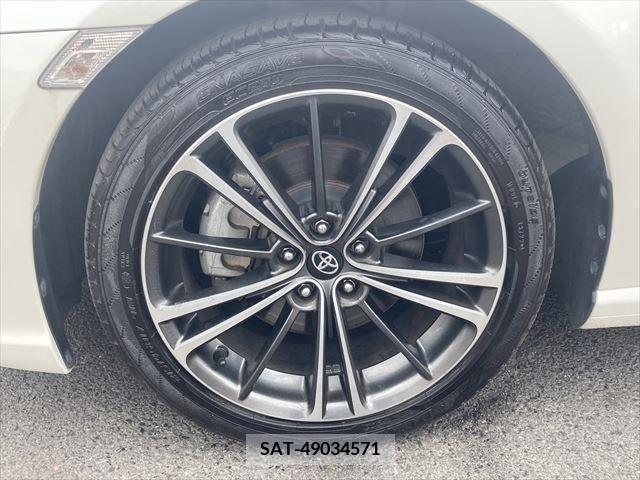 Toyota 86 2013-10 321162-17