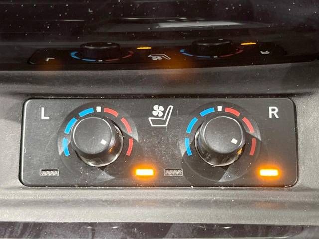 Toyota ALPHARD 2019-09 180884-7