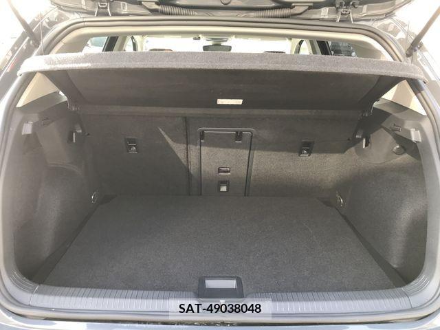 VolksWagen GOLF 2021-06 289508-13