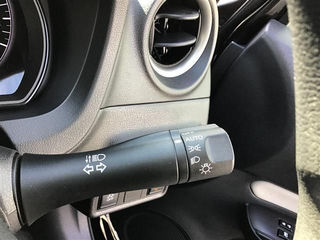 Nissan NOTE 2016-11 599-9