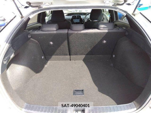 Toyota PRIUS 2016-04 218144-2