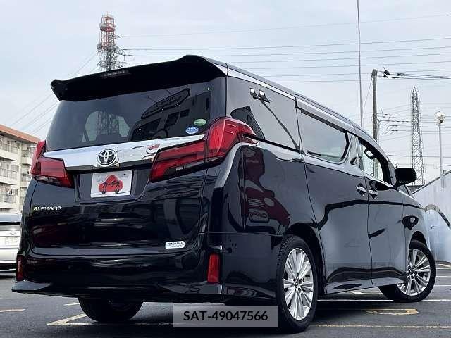 Toyota ALPHARD 2018-03 239614-2