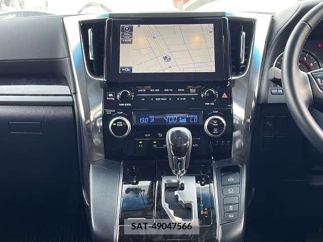 Toyota ALPHARD 2018-03 239614-5