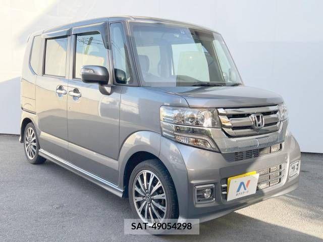 Honda N BOX CUSTOM 2017-05 306819-17