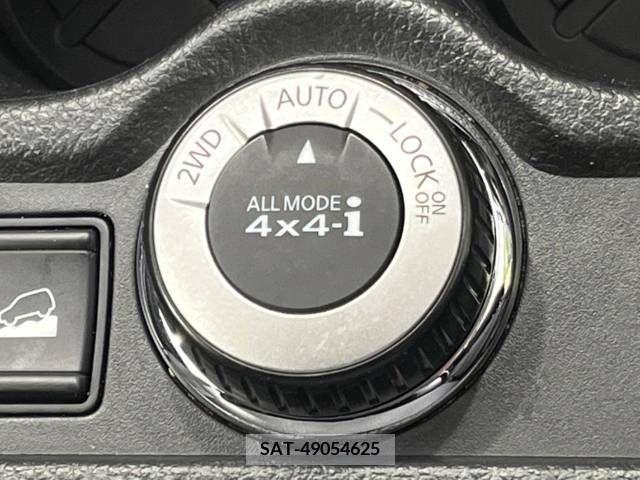 Nissan X-TRAIL 2015-03 210851-7