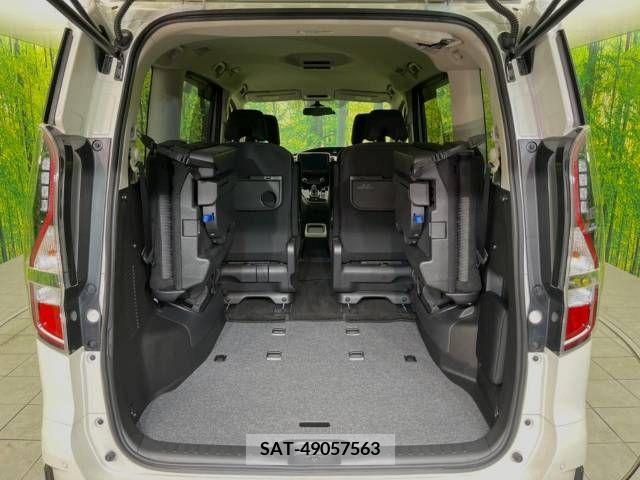Nissan SERENA 2019-11 367616-12