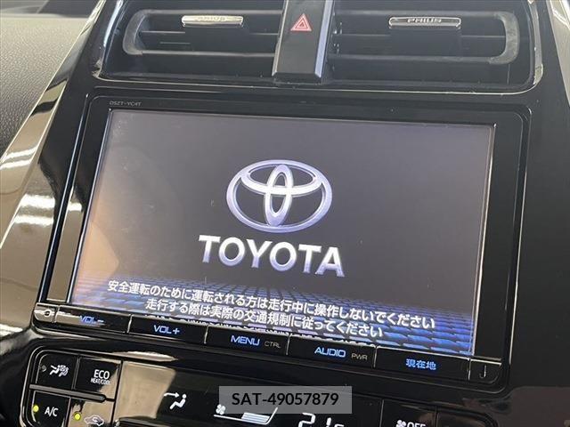 Toyota PRIUS 2016-04 346806-2