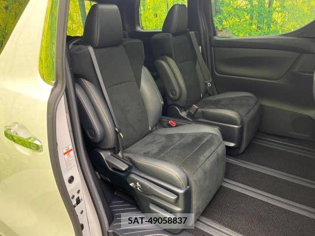 Toyota ALPHARD 2021-08 333192-9