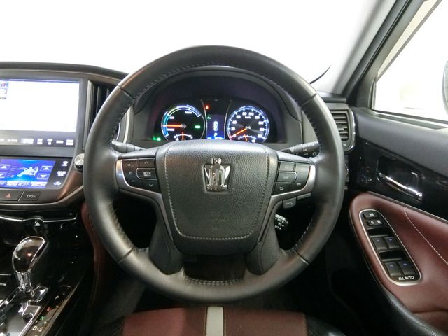 Toyota CROWN SEDAN 2015-10 16244-3