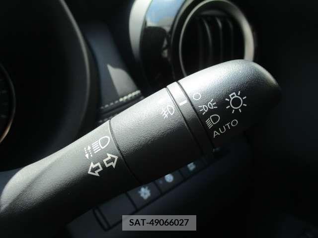 Nissan KICKS 2021-07 345188-5