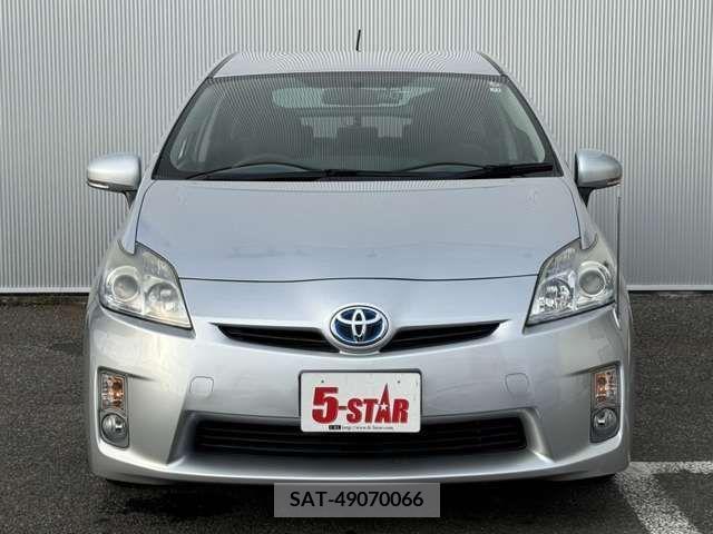 Toyota PRIUS 2011-11 366312-5