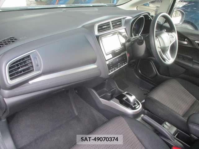 Honda FIT 2018-06 269458-17
