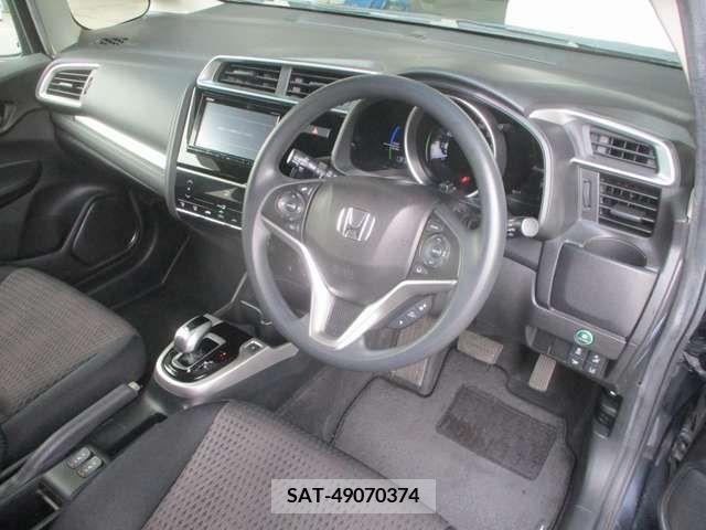 Honda FIT 2018-06 269458-16