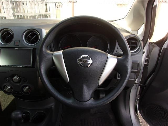 Nissan NOTE 2016-03 3298-15