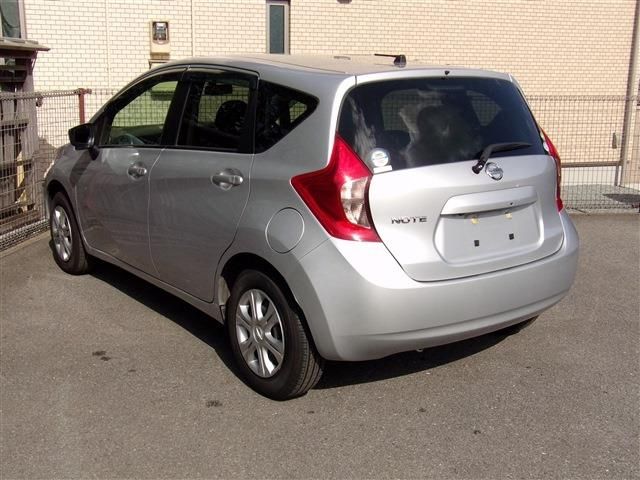Nissan NOTE 2016-03 3298-11