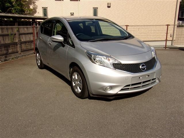 Nissan NOTE 2016-03 3298-2
