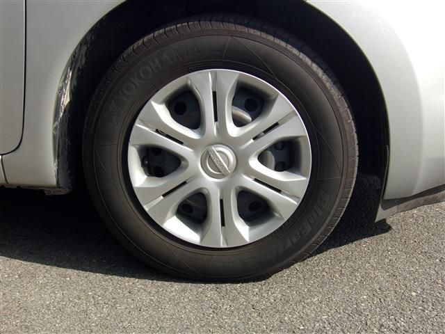 Nissan NOTE 2016-03 3298-5