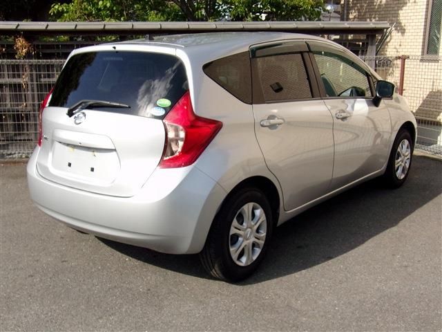 Nissan NOTE 2016-03 3298-1