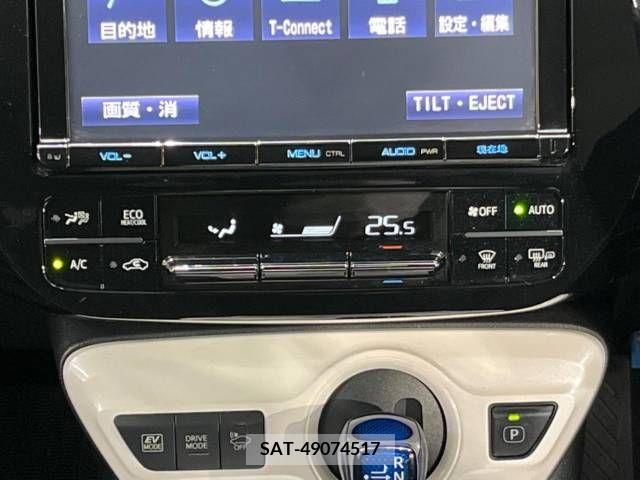 Toyota PRIUS 2016-04 211772-18