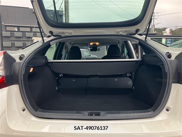Toyota PRIUS 2020-04 207540-9