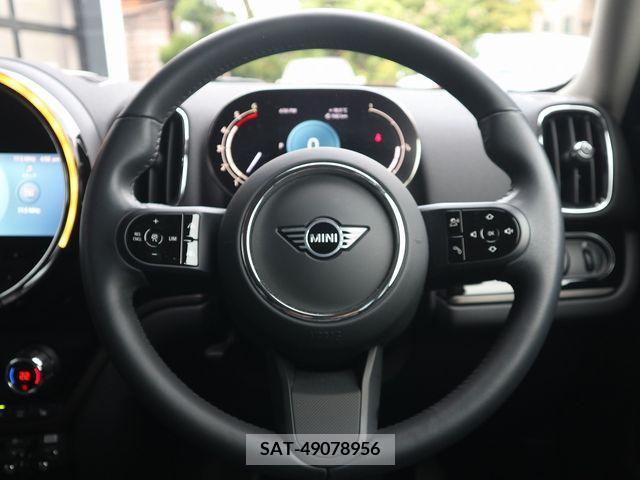 Bmw MINI 2023-04 319592-17