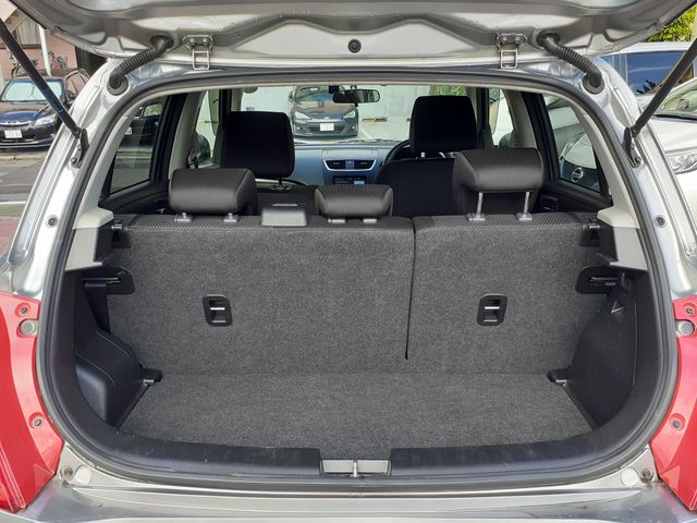Suzuki SWIFT 2015-04 9391-18