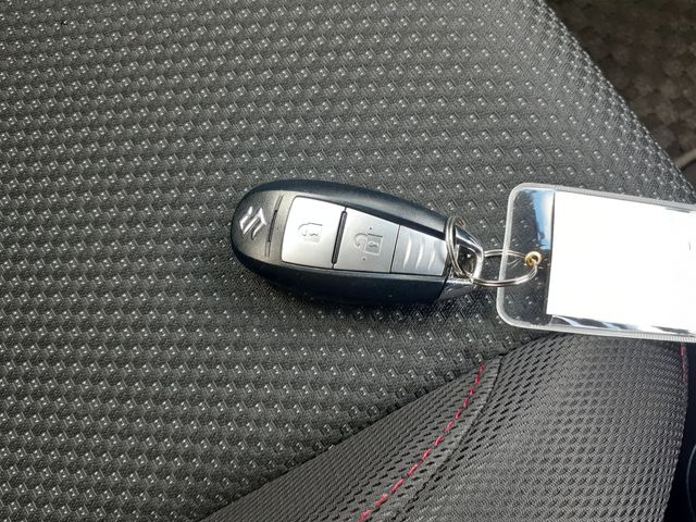 Suzuki SWIFT 2015-04 9391-27