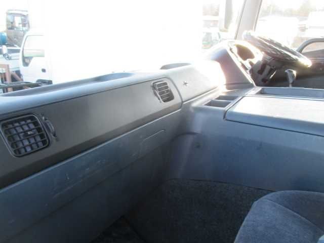 MITSUBISHI FUSO SUPER GREAT 2003-09 1297-12
