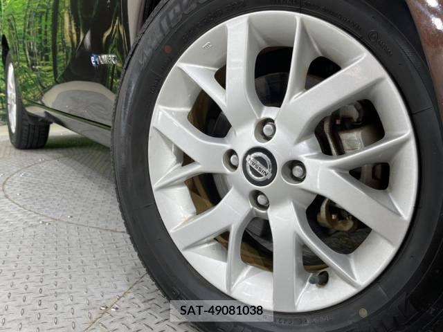 Nissan NOTE 2019-01 279996-12