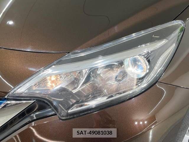 Nissan NOTE 2019-01 279996-11