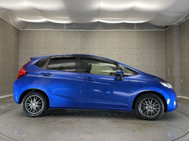 Honda FIT HYBRID 2013-11 15449-7
