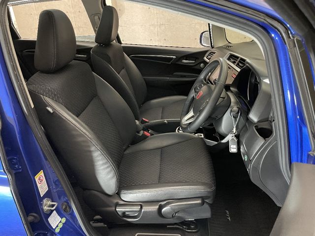 Honda FIT HYBRID 2013-11 15449-11