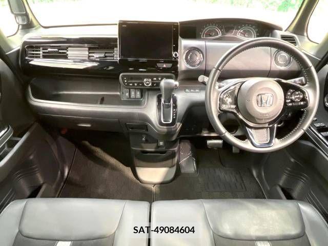 Honda N BOX CUSTOM 2021-04 278935-1