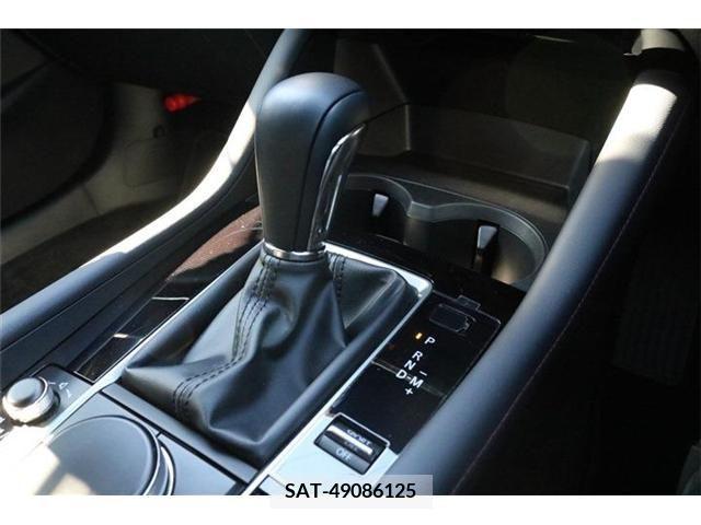 Mazda MAZDA3 2021-12 202501-6