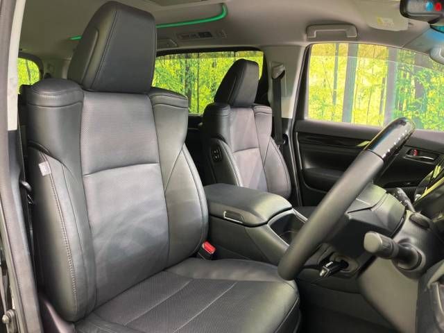 Toyota VELLFIRE 2019-04 6557-8