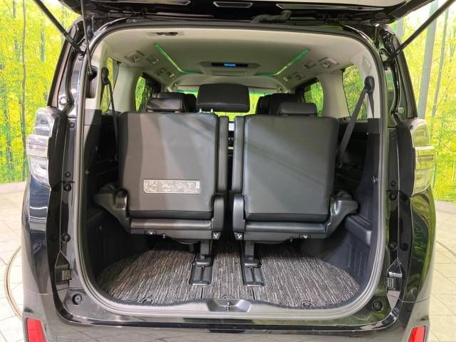 Toyota VELLFIRE 2019-04 6557-11