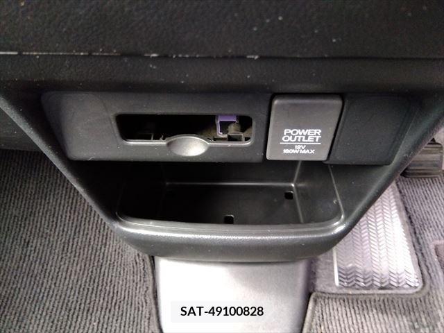 Honda N BOX CUSTOM 2015-06 306703-19