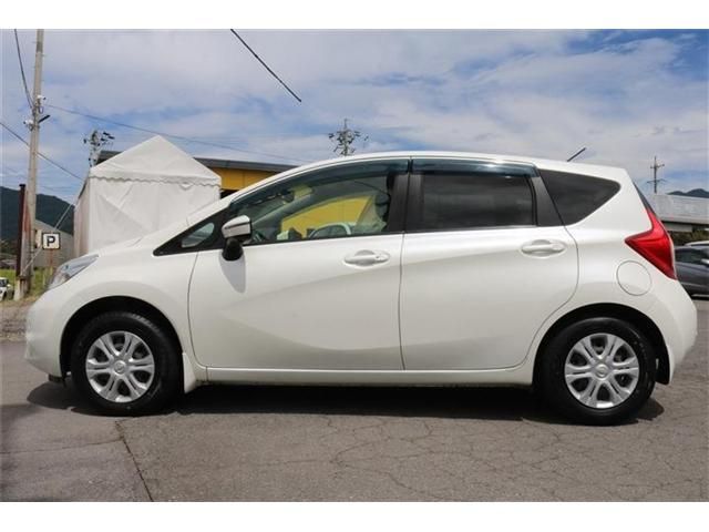 Nissan NOTE 2015-04 23207-25