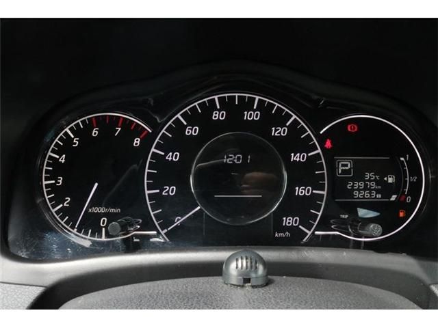 Nissan NOTE 2015-04 23207-8