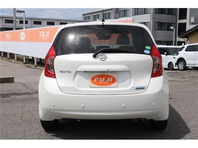 Nissan NOTE 2015-04 23207-27