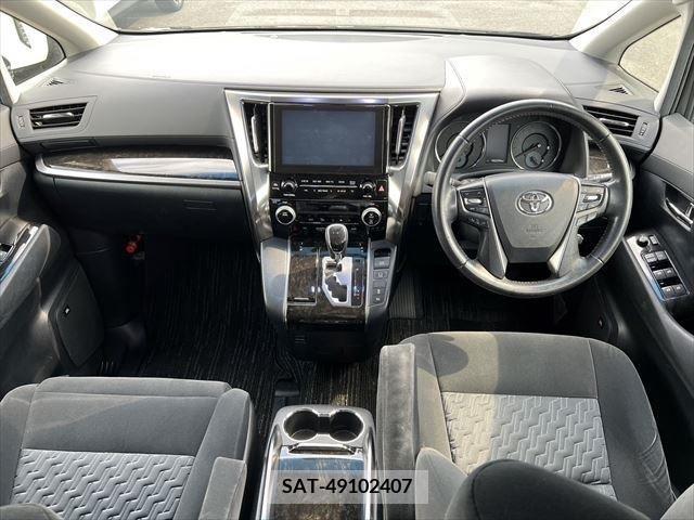Toyota VELLFIRE 2015-05 384605-1