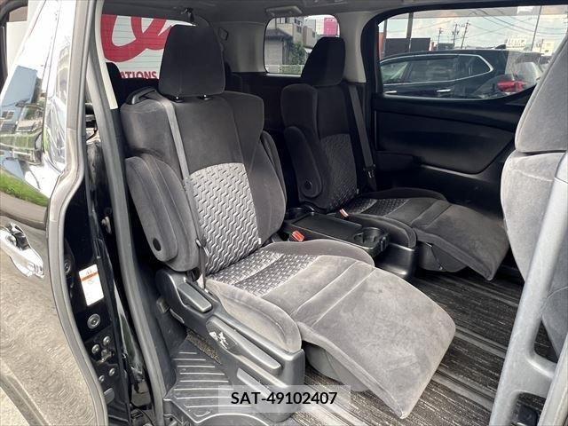 Toyota VELLFIRE 2015-05 384605-7